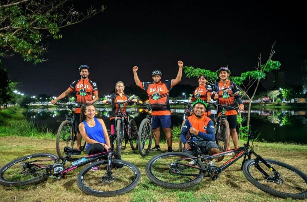Serviço especializado em manutenção de bicicletas atende onde você estiver